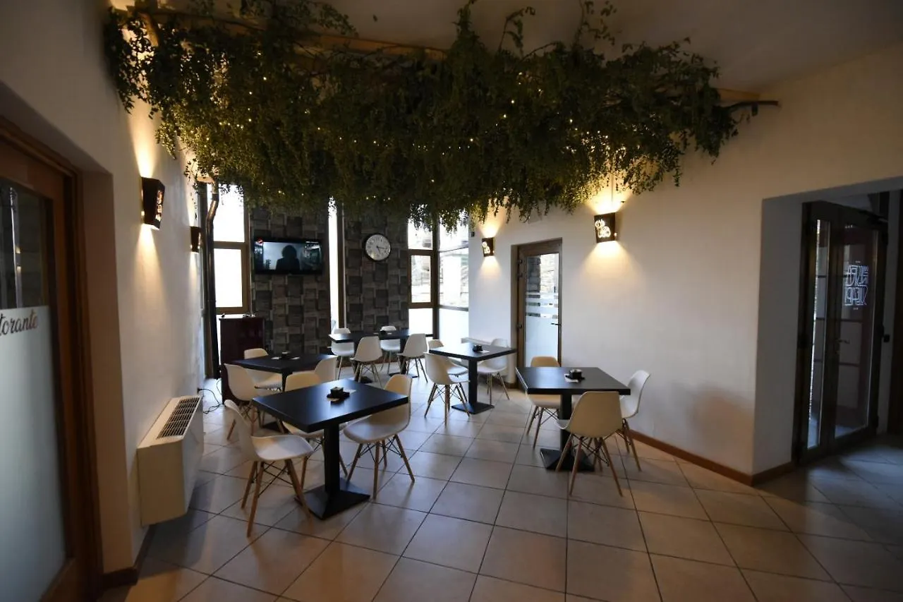 Hotel Una Finestra Sulle Alpi Bema