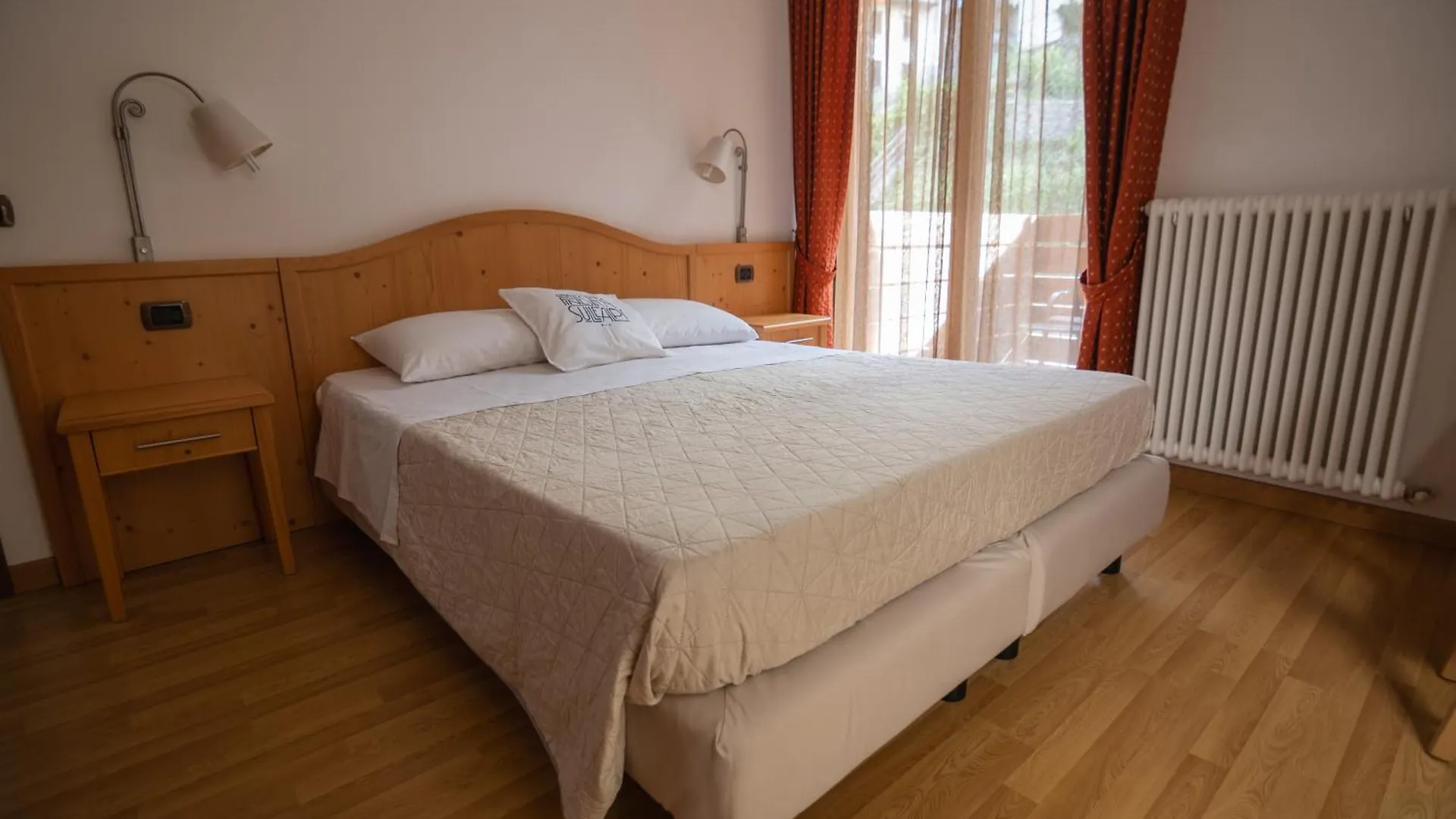 Una Finestra Sulle Alpi Hotel Bema 2*,